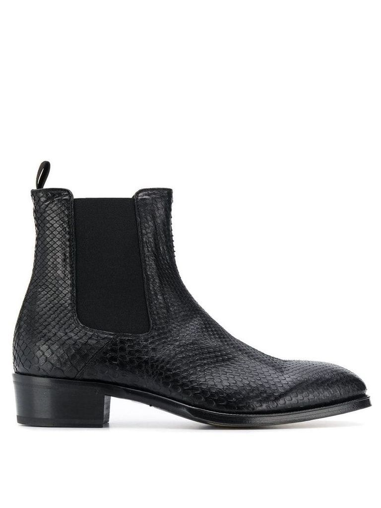 Alexander McQueen textured ankle boots - Black