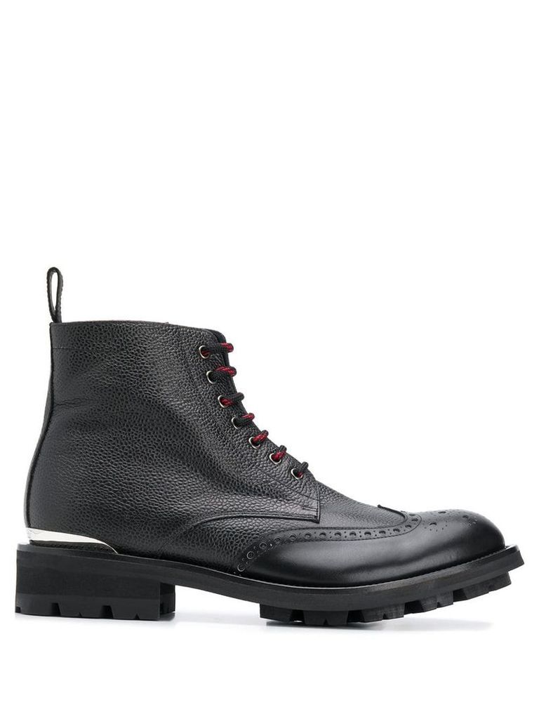 Alexander McQueen logo plaque lace-up boots - Black