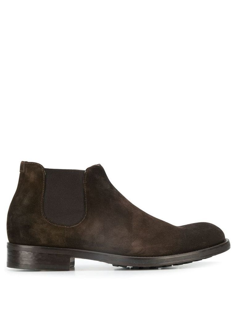 Doucal's slip-on suede chelsea boots - Brown