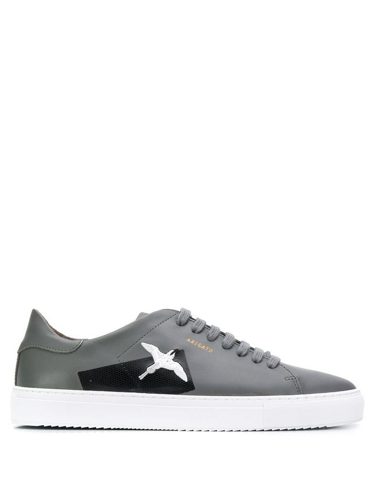 Axel Arigato embroidered low-top sneakers - Grey