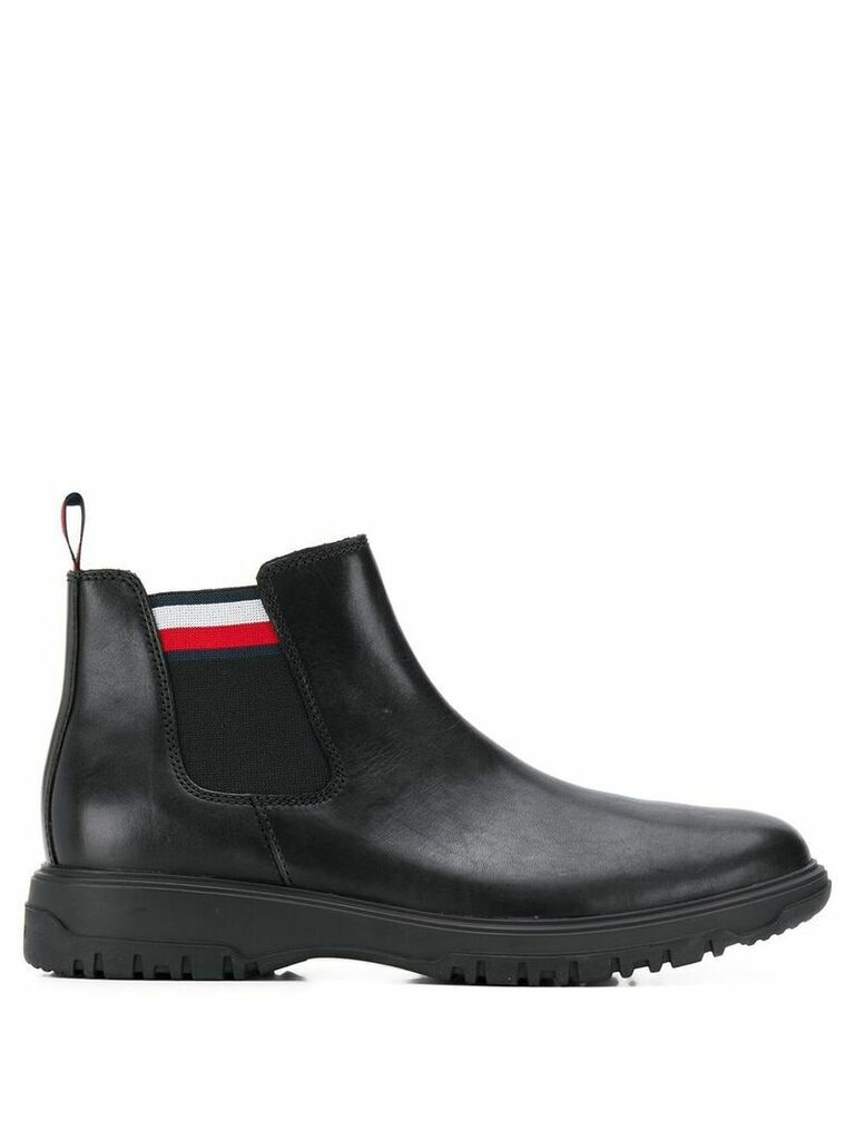 Tommy Hilfiger cleated sole ankle boots - Black