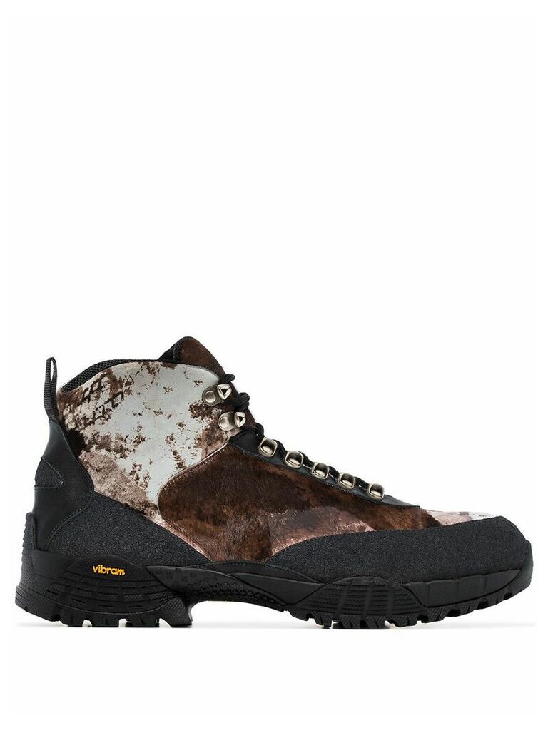 1017 ALYX 9SM camouflage pony hiking boots - Black