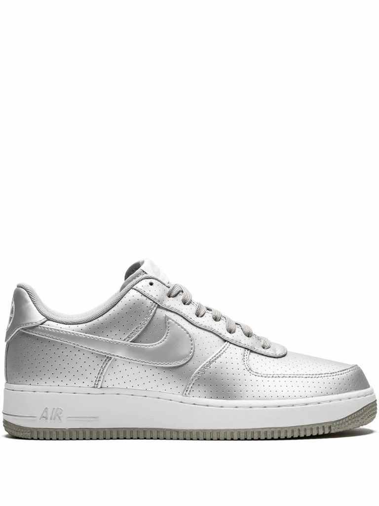 Air Force 1 '07 LV8 sneakers