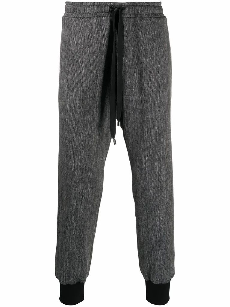 drawstring-waist trousers