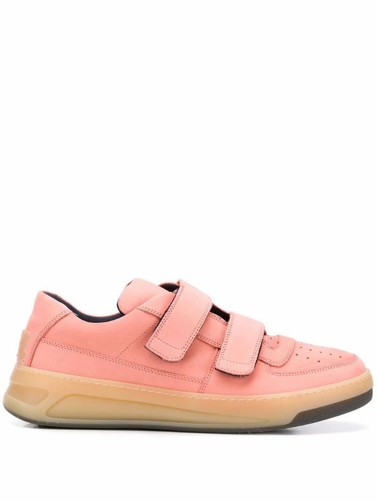 Perey touch strap sneakers