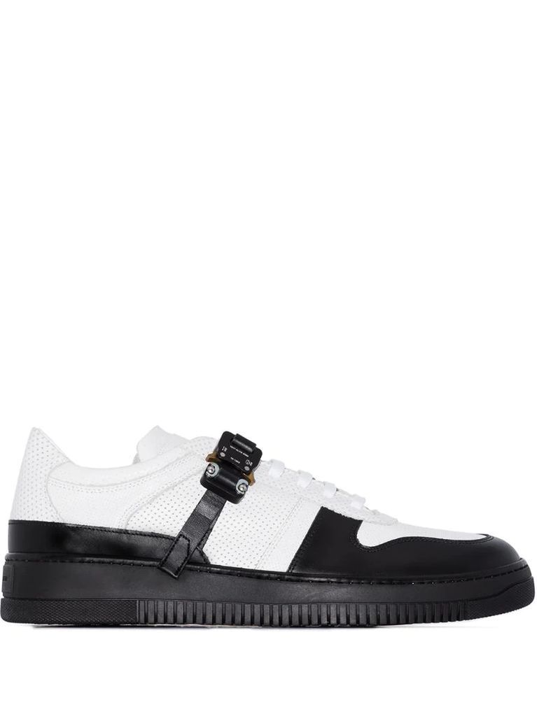 buckled two-tone low-top sneakers