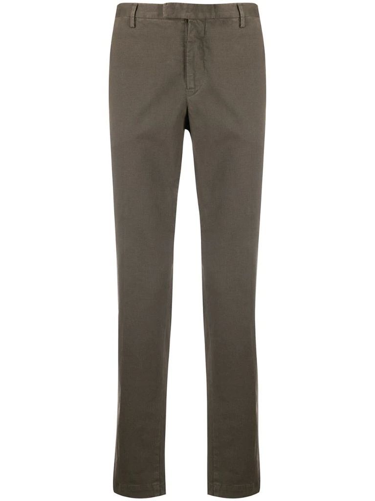 straight-leg trousers