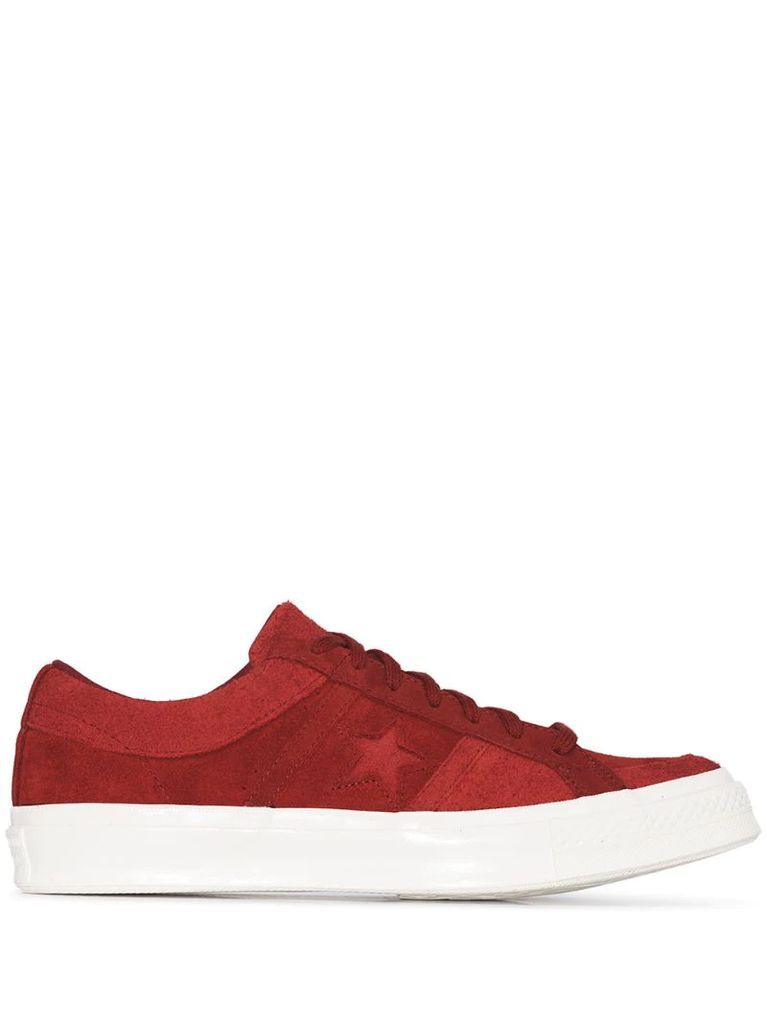 One Star Academy low top sneakers