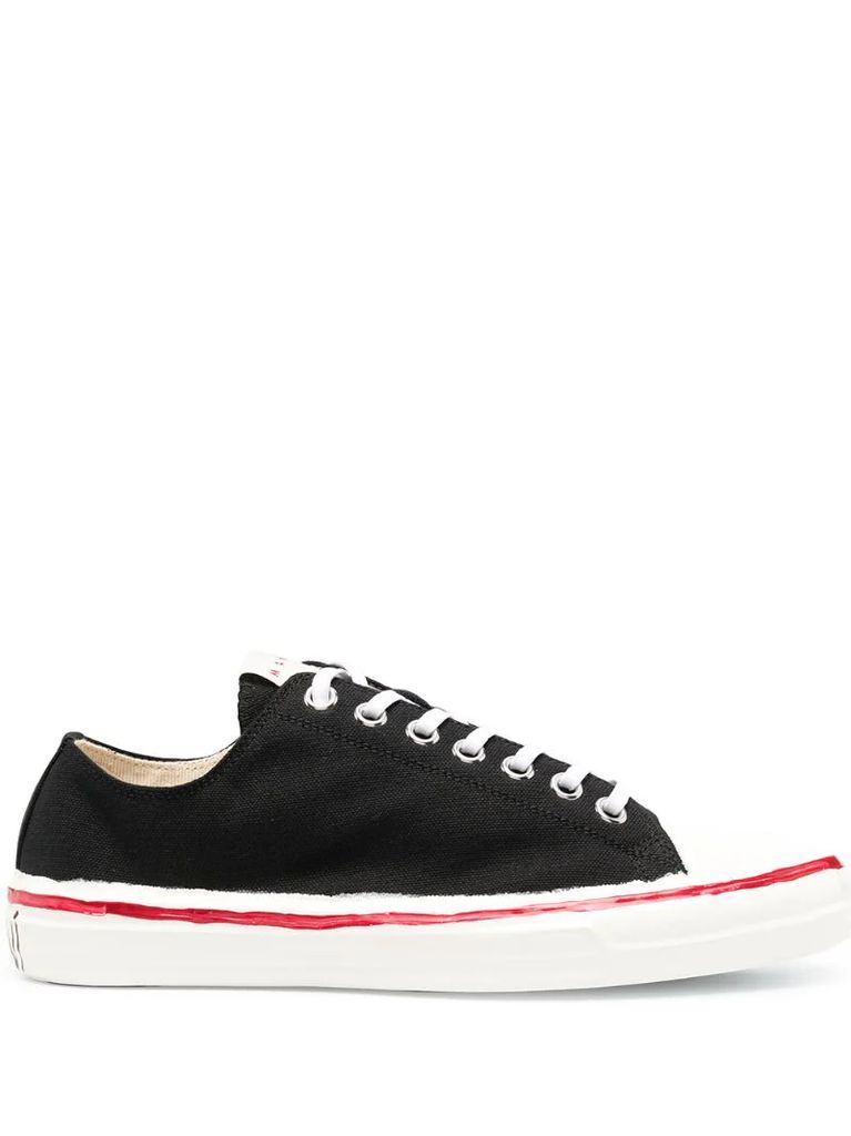 Gooey canvas lace-up sneakers