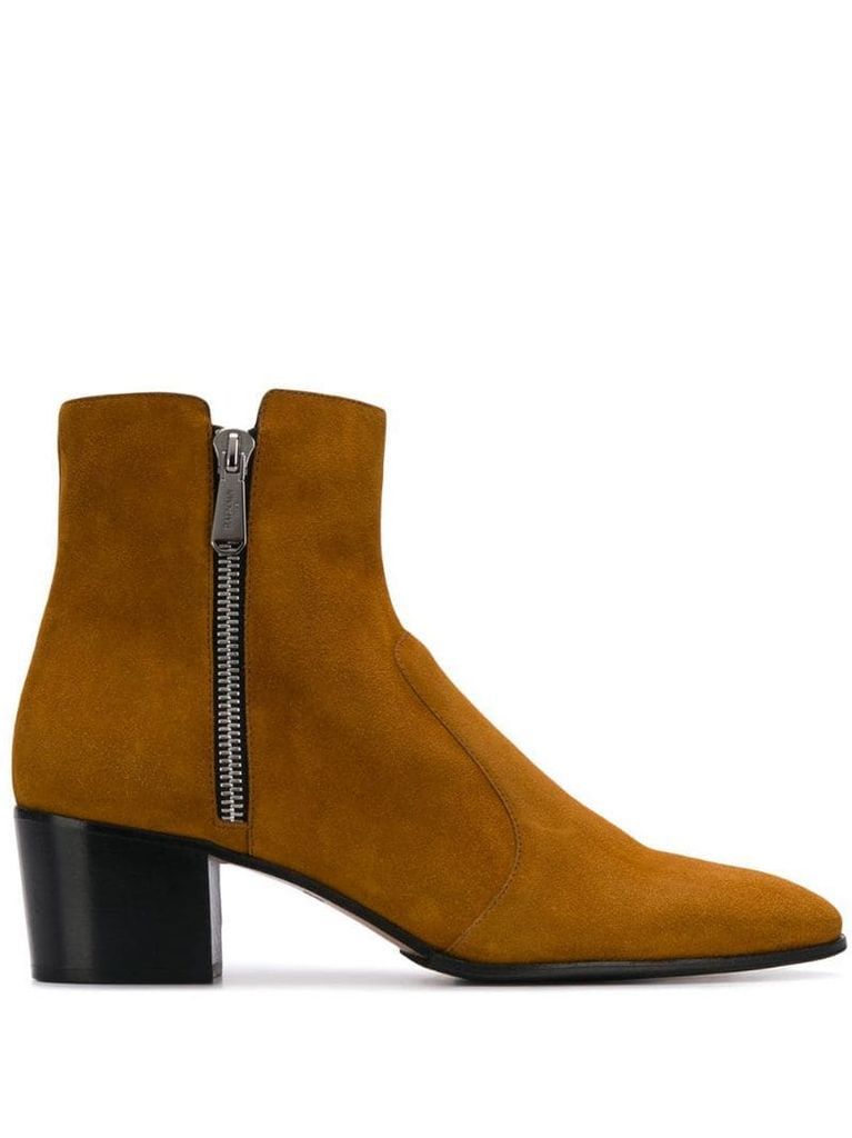Anthos ankle boots
