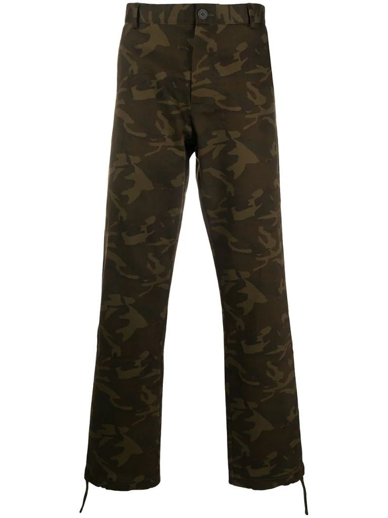 camouflage-print straight trousers