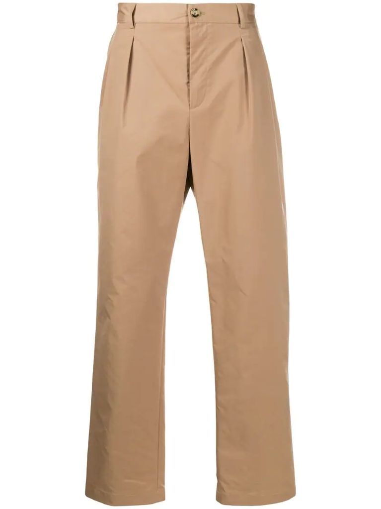 straight let pleated trousers
