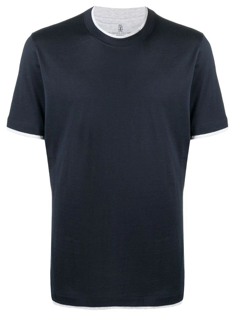 layered neck T-shirt