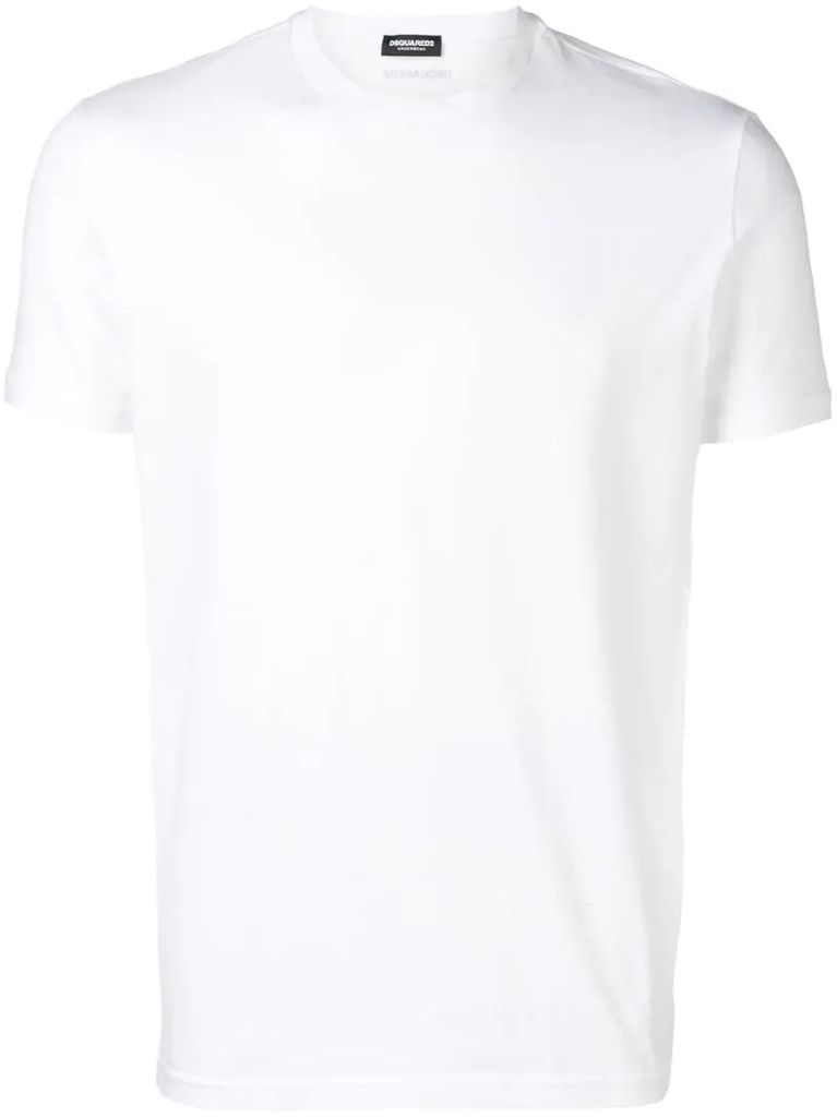basic T-shirt