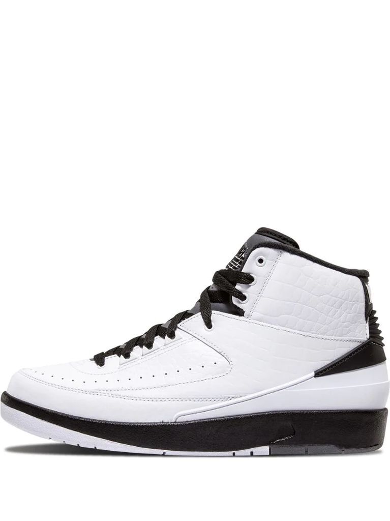 Air Jordan 2 Retro sneakers