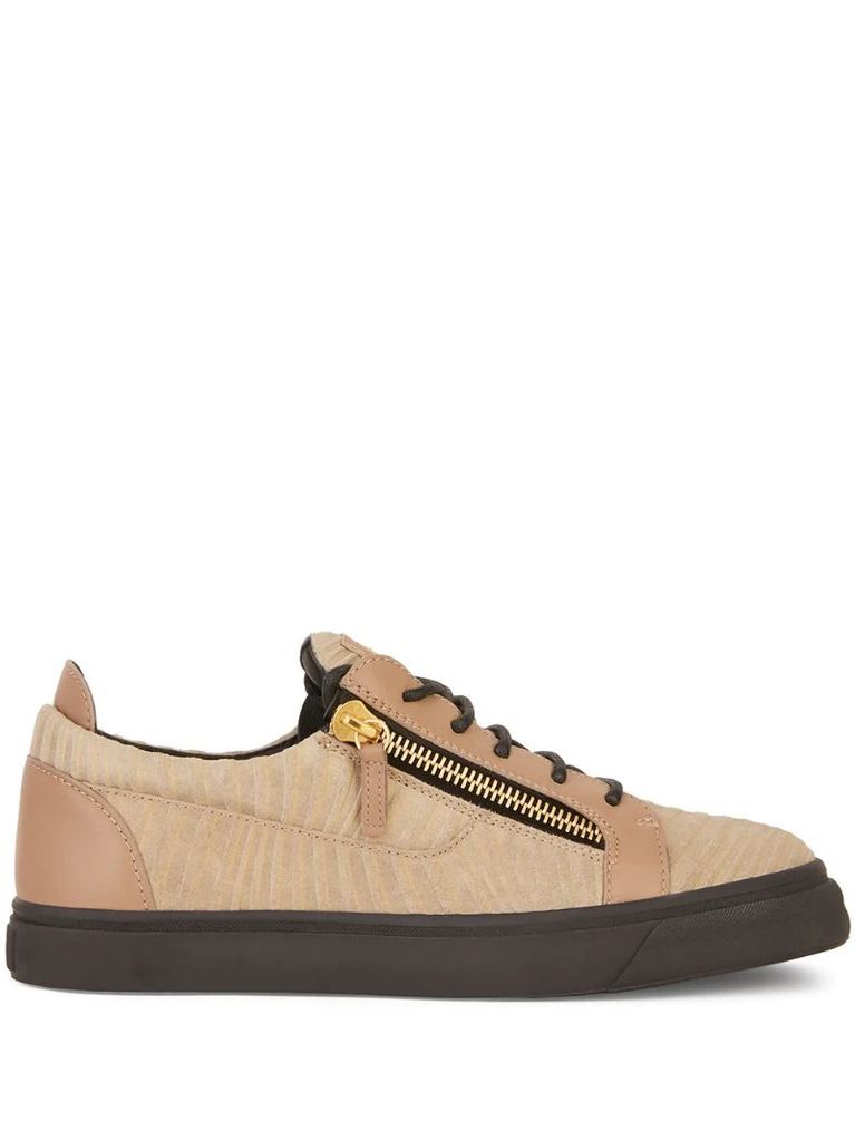 panelled-design low-top sneakers