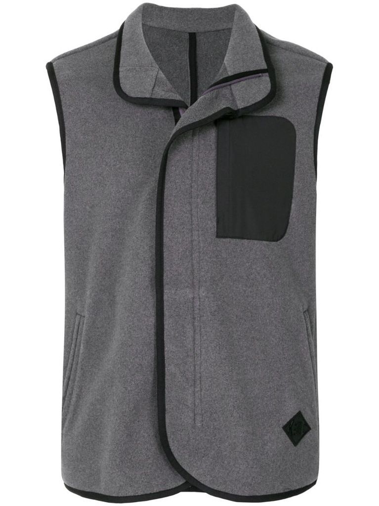 sleeveless zip up vest