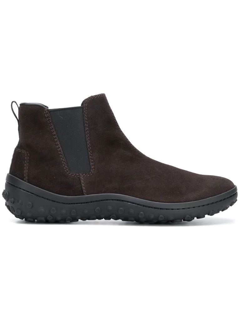 casual chelsea boots