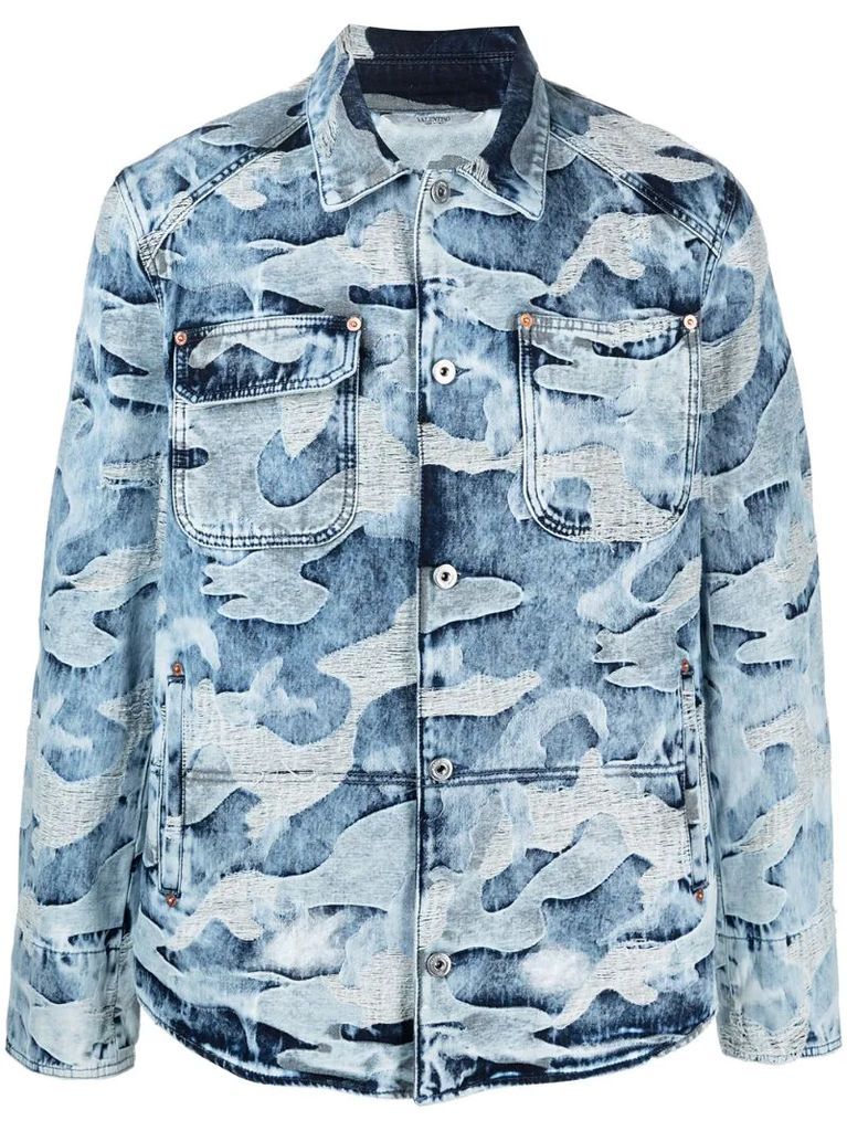 embroidered camouflage buttoned denim jacket