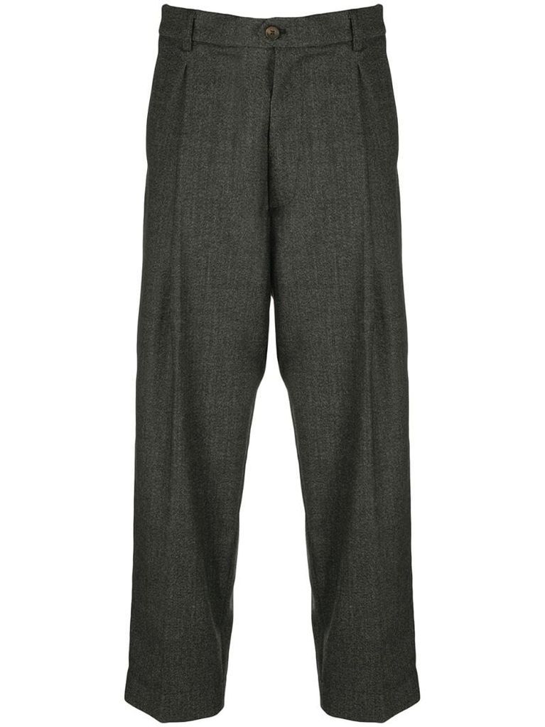 pleat-front trousers