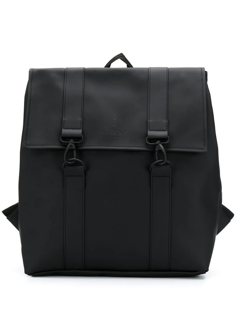 clip fastening backpack