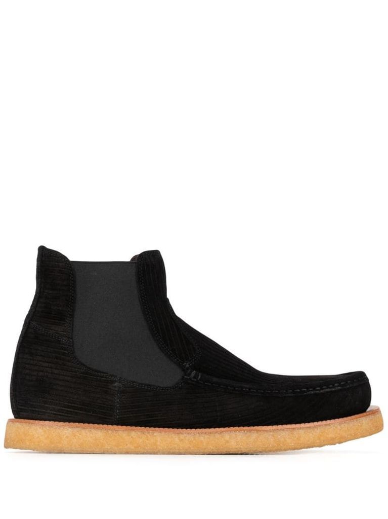 slip-on calf leather boots