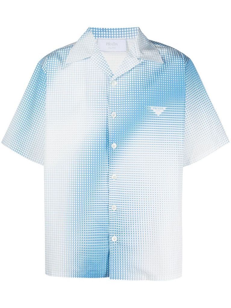 gradient-effect button-up shirt