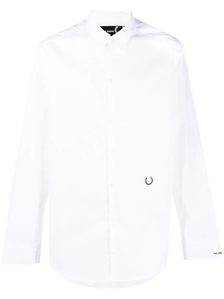 embroidered-logo long-sleeve shirt