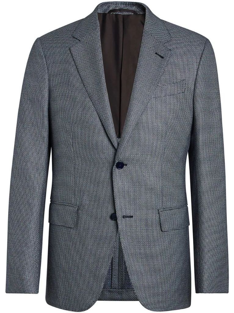 notched-lapel single-breasted blazer