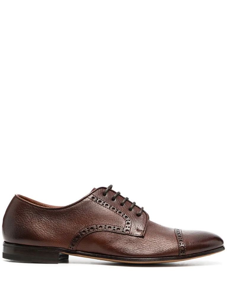 lace-up leather brogues