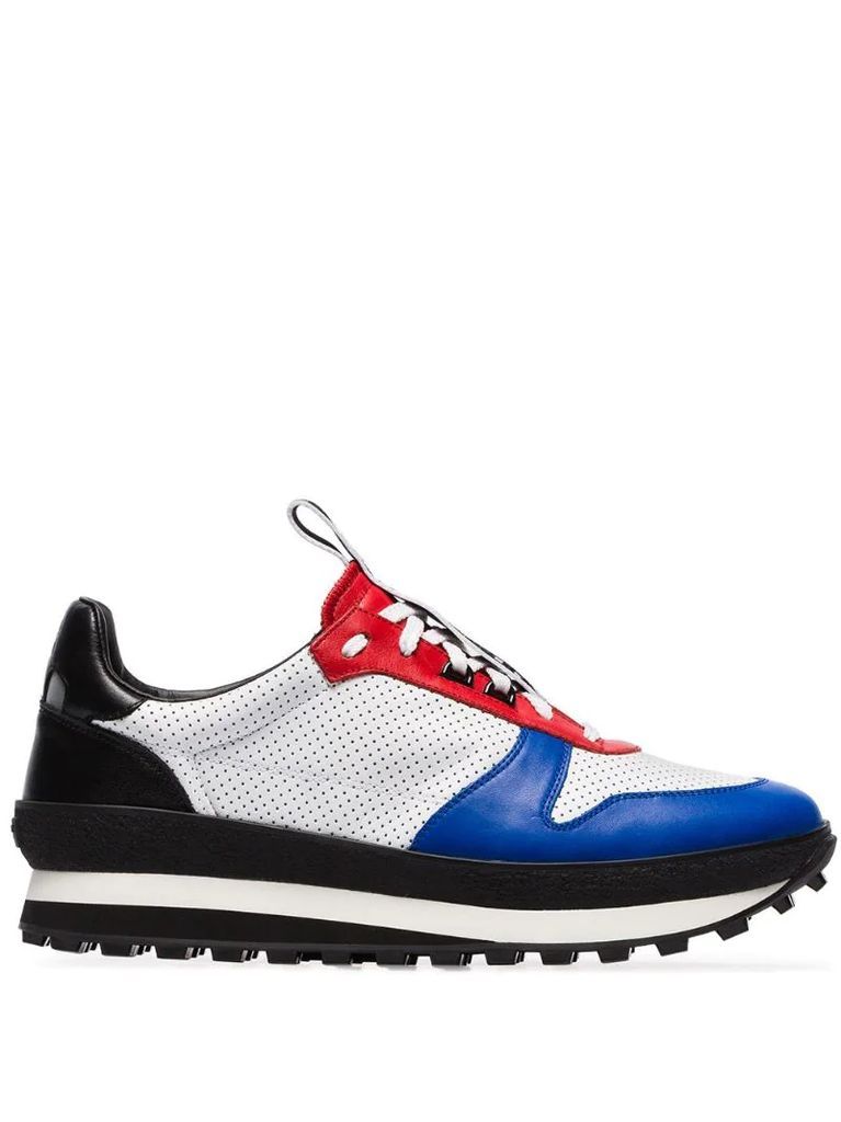 white and red TR3 Runner leather sneakers