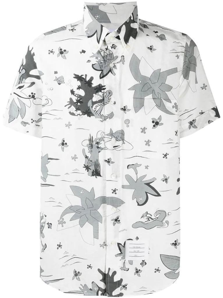 short sleeve Hawaiian shirt