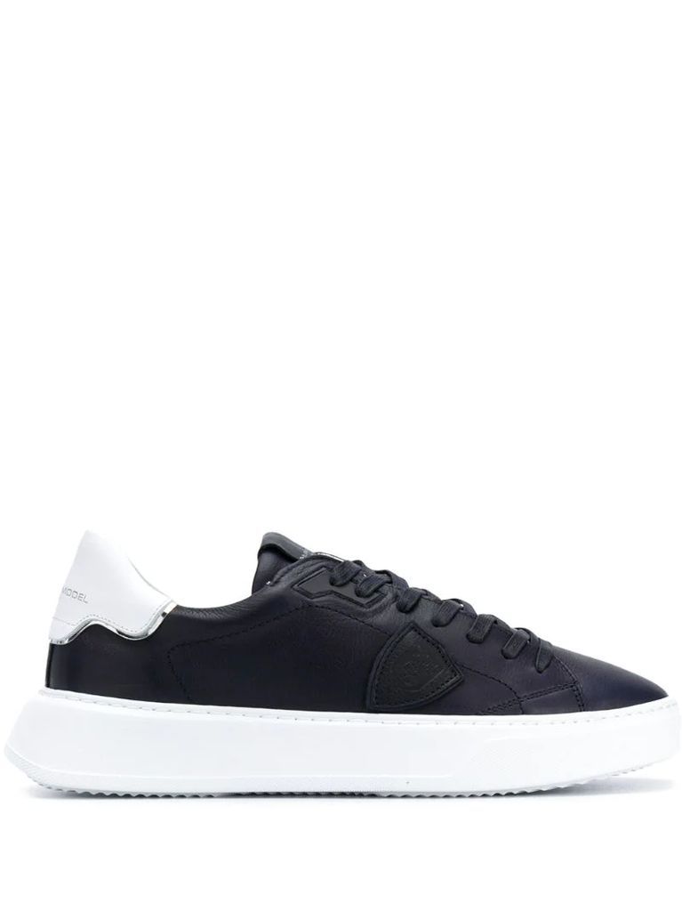 low top chunky sole sneakers