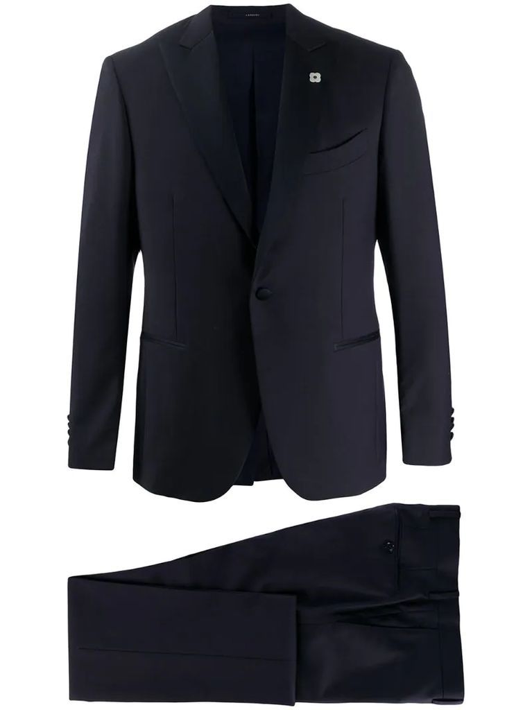 Single-Breasted Classic two-piece suit