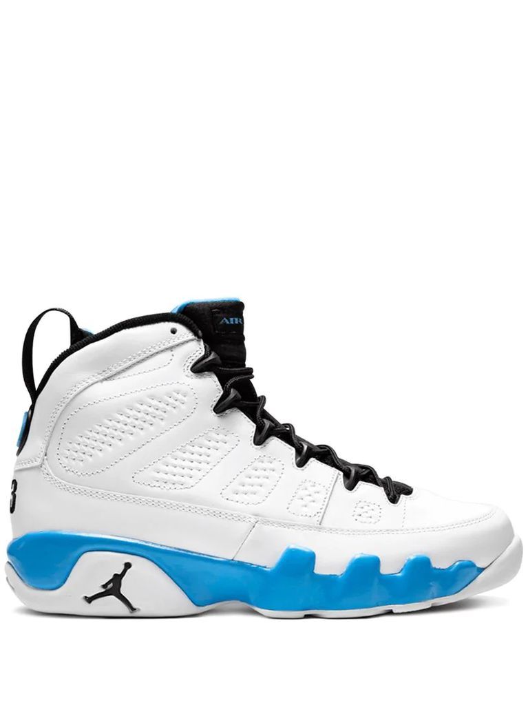 Air Jordan 9 Retro sneakers