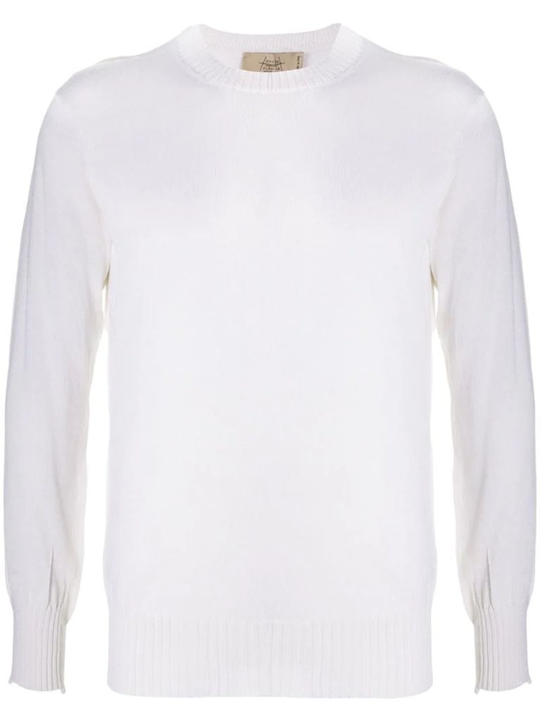 long-sleeve sweatshirt