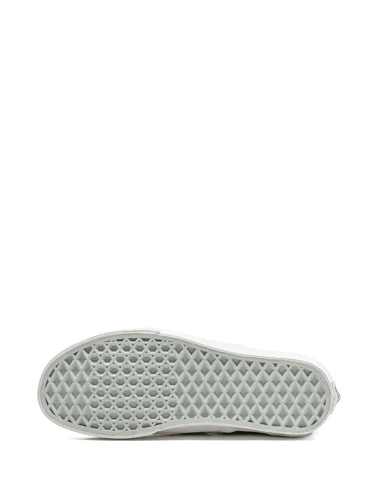 Classic “Embred” slip-on sneakers