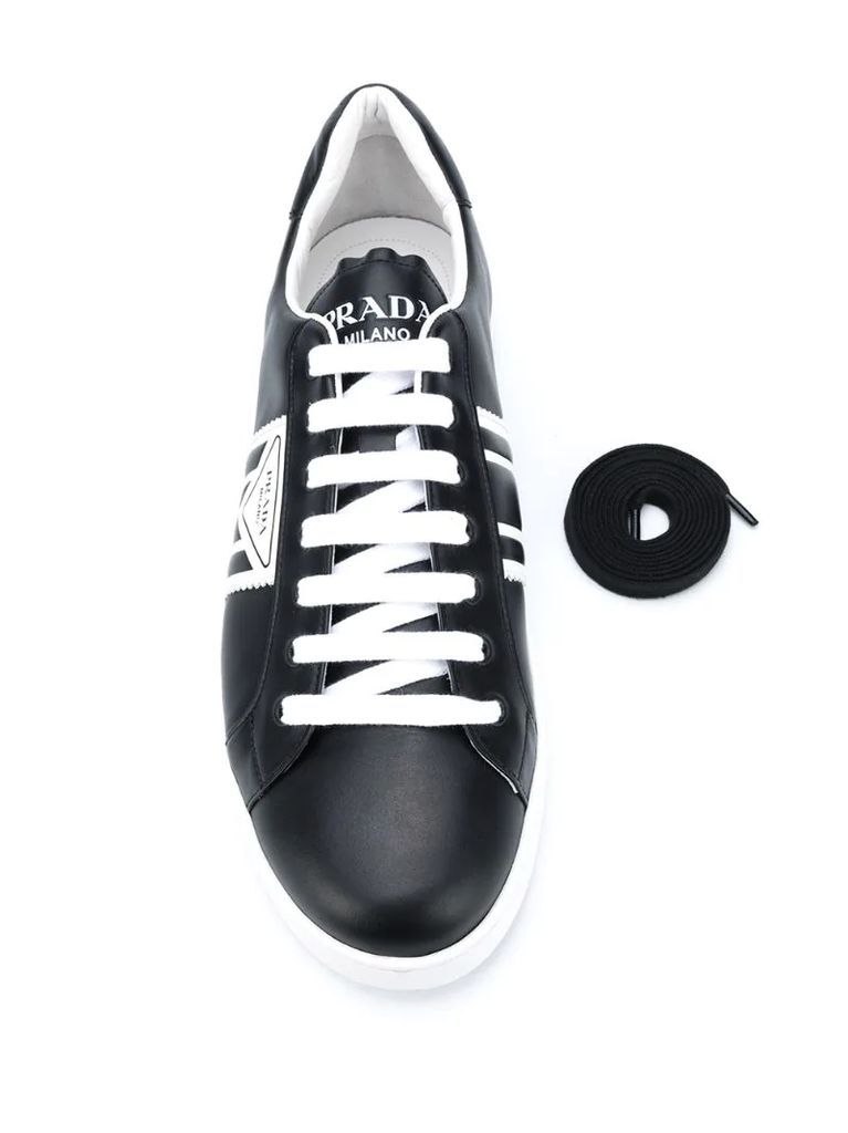 logo patch low-top sneakers