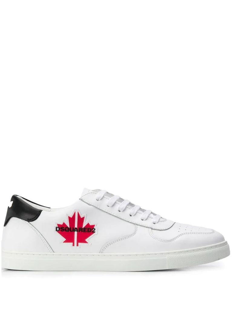 maple patch low-top sneakers