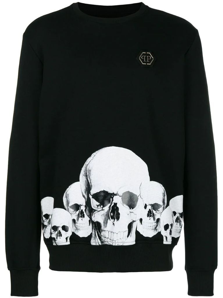 skull print sweatshirt