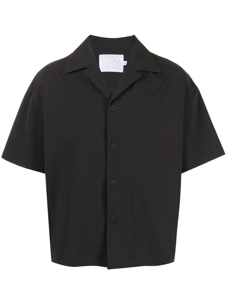 Cort spread collar shortsleeved shirt