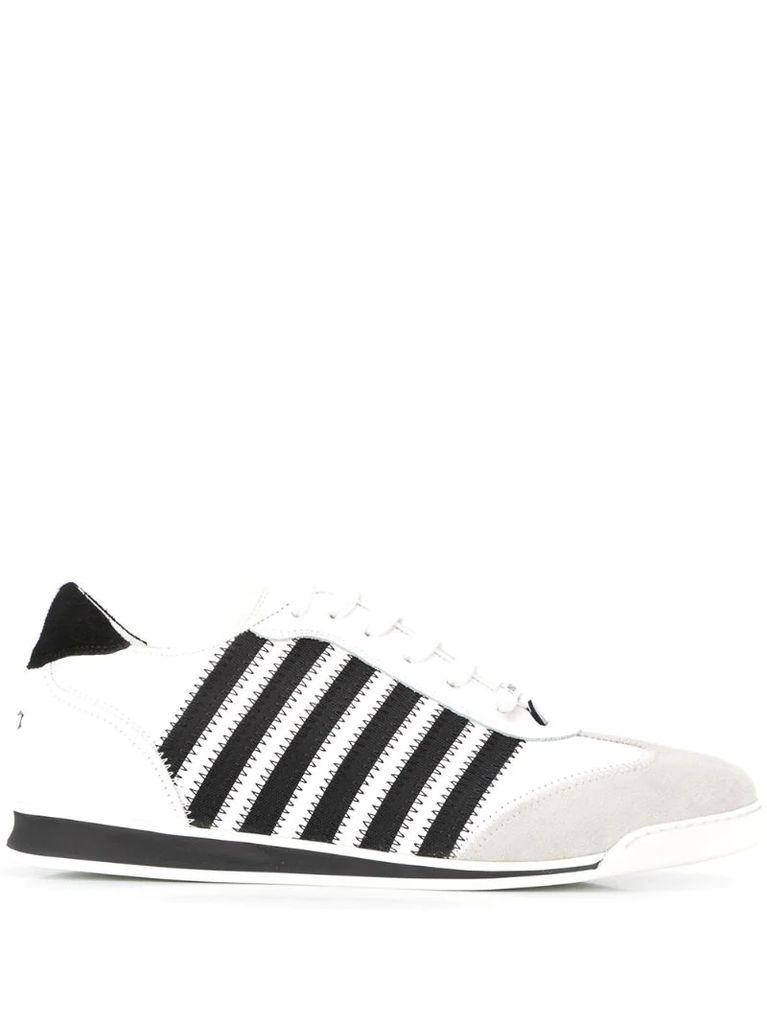 stripe detail low-top sneakers