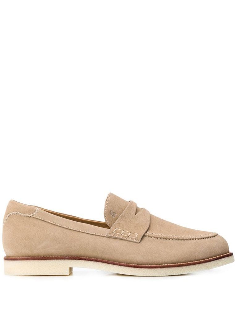 H456 low-heel loafers