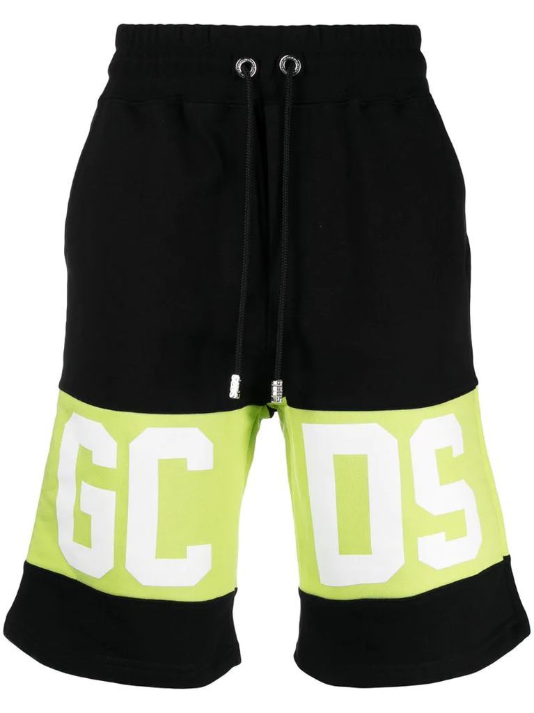 logo-print gym shorts