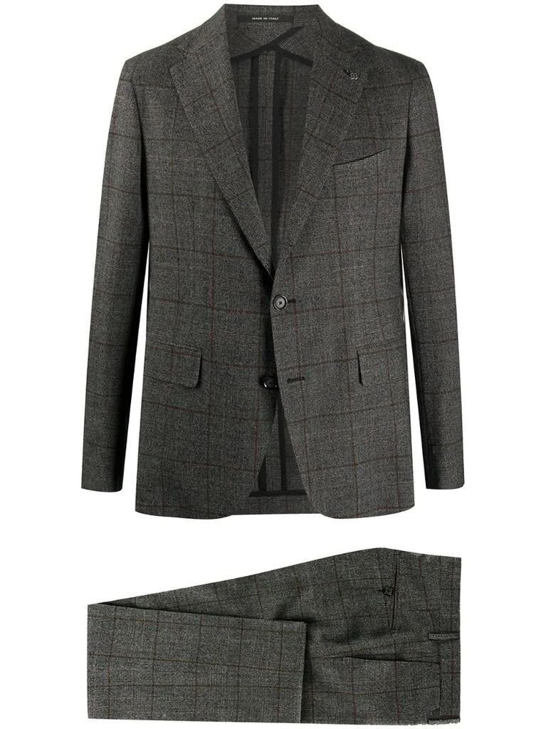 single-breasted virgin wool suit