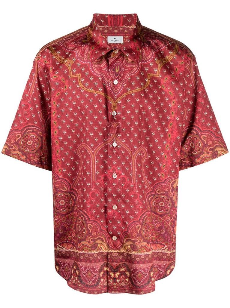 paisley-print shirt