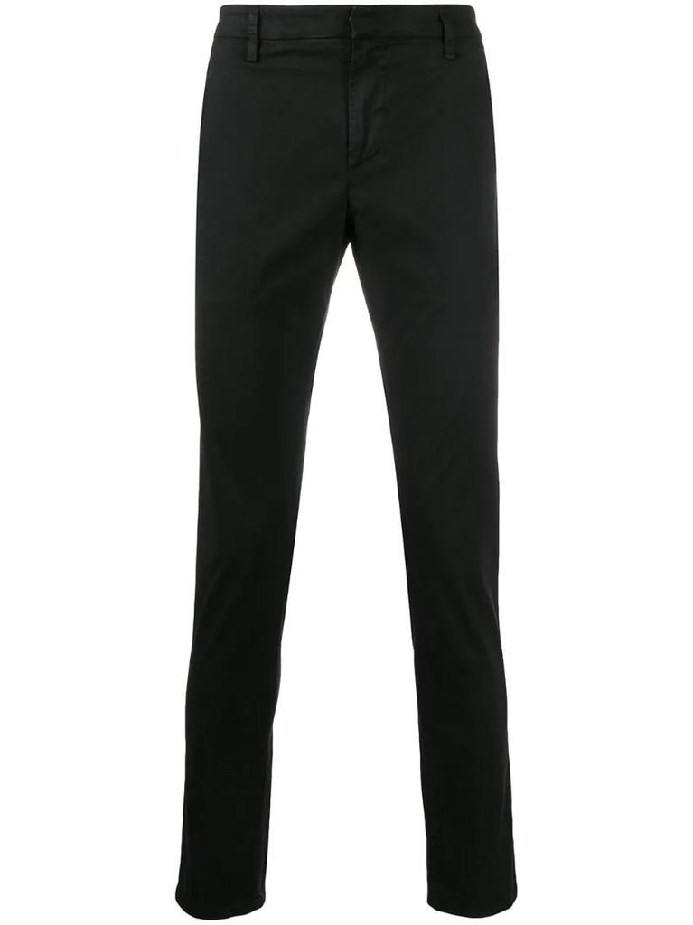 mid-rise tapered-leg chinos