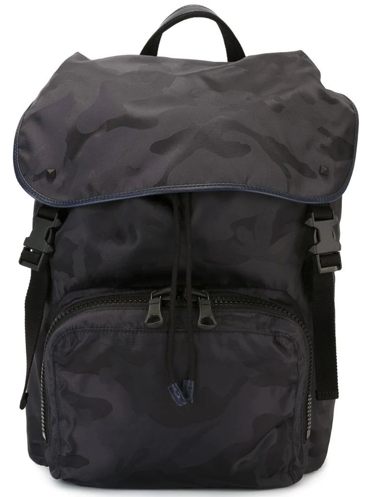 camouflage pattern backpack