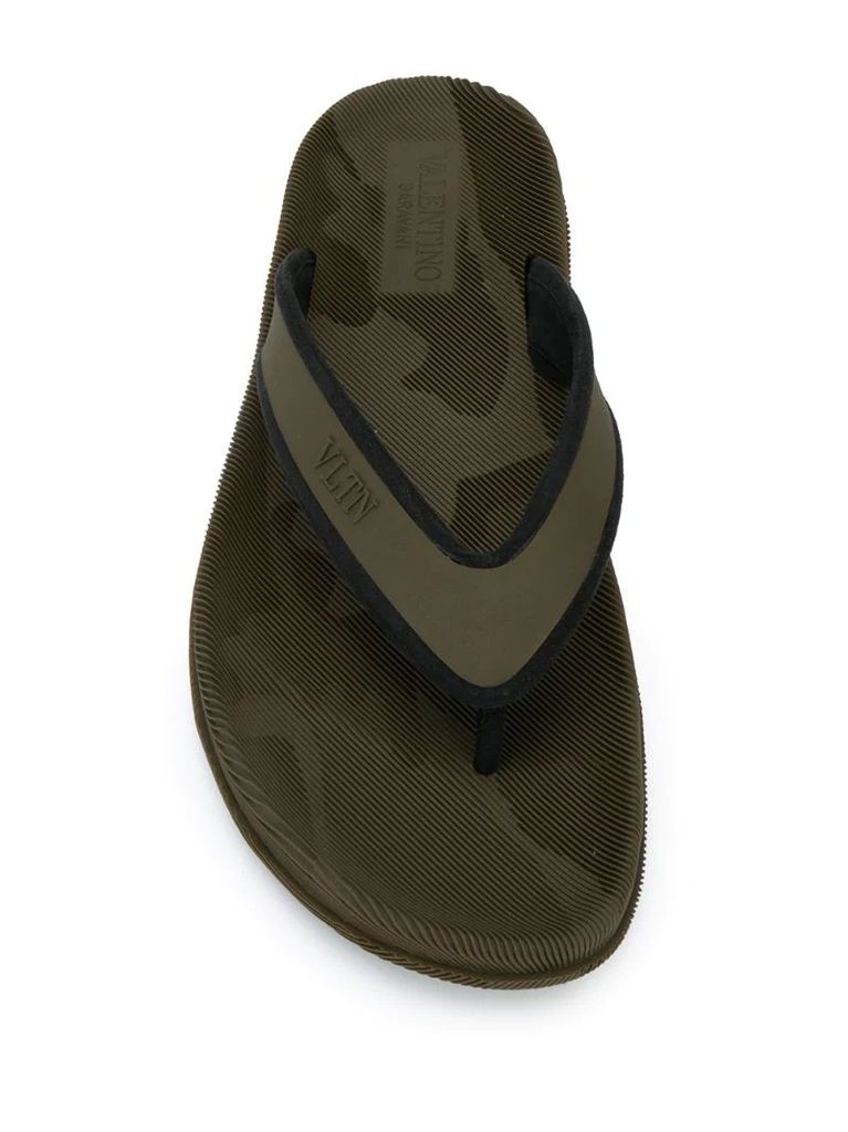 VLTN camouflage-print flip-flops