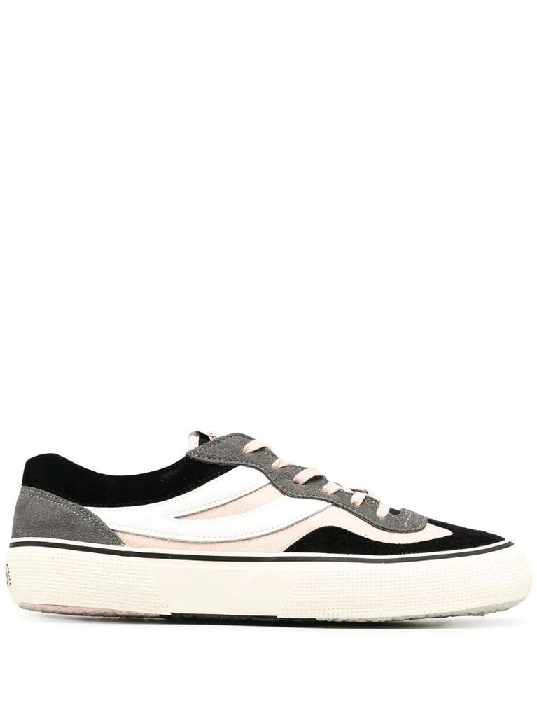 x Soft panelled canvas trainers